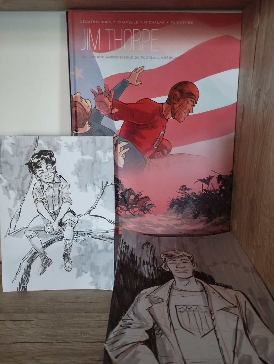 librairesecache's tweet image. CONCOURS 

On poursuit les cadeaux avec DEUX exemplaires de notre BD Jim Thorpe à gagner, sortie cette semaine chez @DelcourtBD, accompagnés d'un dessin original du dessinateur, Georges Chapelle (et allez, je les signerai aussi)

TAS dimanche, follow + RT !