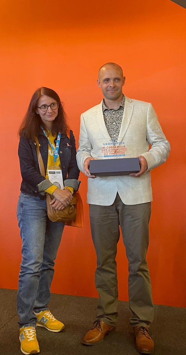 AMF_29's tweet photo. - Prix du Meilleur Journal Communal -

Bravo 👏 aux différentes collectivités primées pour leur travail de communication à destination de leurs habitants.
#CCF22 #LaFeuille #Ploye @LaRochemaurice #Elliant @VilledeLoctudy #Plouigneau #Plouzane @BrestFr @CCPaysFouesnant https://t.co/B2iAGRYdu2