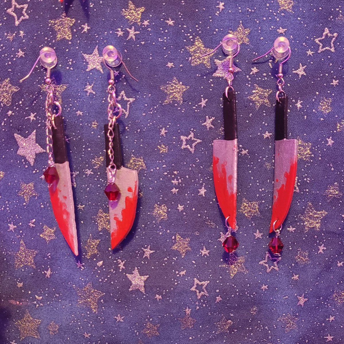 ghostpoot's tweet photo. made more earrings, added onto the first ones, and altered a plain velvet choker so now I have a whole ✨collection✨ 

🩸🩸🩸 https://t.co/CKChlo49z1