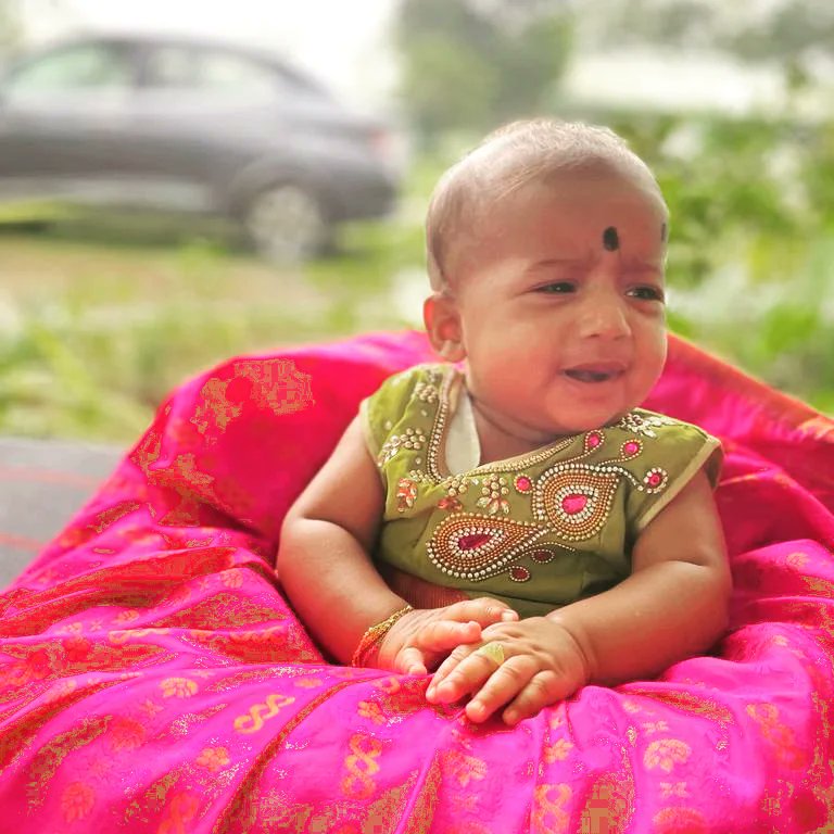 dadi_jagadish's tweet photo. You will never get a picture perfect with twin babies😍.. unless you try..try.. Try n then succeed.. #festivevibes❤️ #twinbabies👶👶 #fatherlove❤️ #cutenessoverload😍 https://t.co/wM0BHrw6Ag