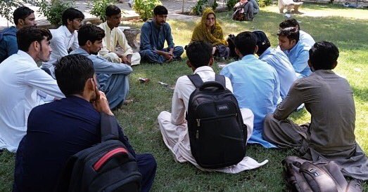 PYA1917's tweet photo. پروگریسو یوتھ الائنس، سندھ یونیورسٹی، #جامشورو کی جانب سے سندھ یونیورسٹی میں ہفتہ وار سٹڈی سرکل بعنوان ”ہراسمنٹ کی سماجی بنیادیں اور اس کا مستقل حل“ منعقد کیا گیا۔ https://t.co/oxvtMhyuiA