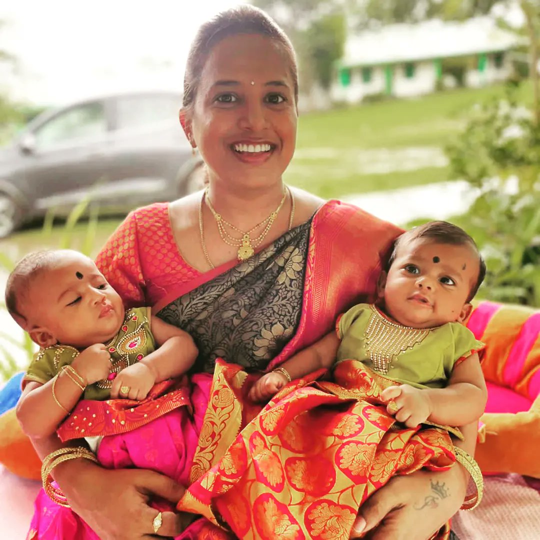 dadi_jagadish's tweet photo. You will never get a picture perfect with twin babies😍.. unless you try..try.. Try n then succeed.. #festivevibes❤️ #twinbabies👶👶 #fatherlove❤️ #cutenessoverload😍 https://t.co/wM0BHrw6Ag