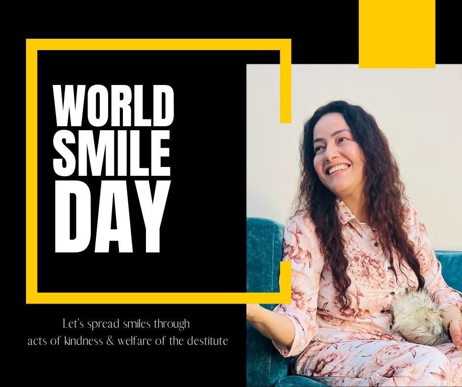 insan_honey's tweet photo. Even the clock smiles😄 twice a day by striking🔟:🔟, then what's stopping us? Let's smile our way to a happy &amp; contented life and strive to bring smiles to gloomy faces through welfare works as guided by Guru Papa Saint Dr @GurmeetRamRahim Singh Ji Insan. #WorldSmileDay https://t.co/qrAPf7PyYT