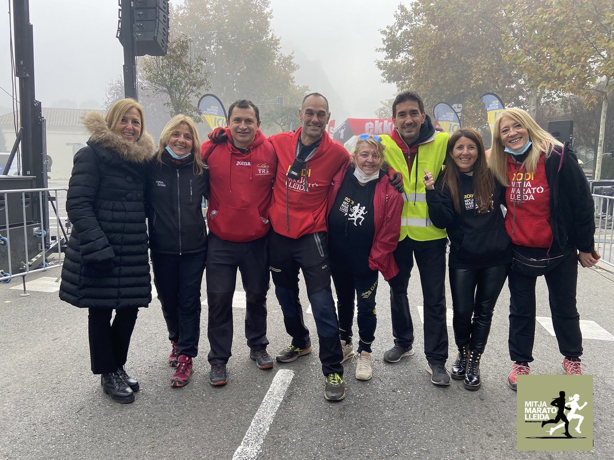 mitjalleida's tweet photo. 20/11/2022. Tu ets el motor de la cursa!

Cada any, +150 voluntaris participen activament.. Si vols viure la cursa des de dins, inscriu-te com a voluntari i forma part de la #mitjalleida.

Omple el formulari:
https://t.co/TebXLloTCX

#mitjamarato #atletisme #campionatdecatalunya https://t.co/dhzOQU7DKE