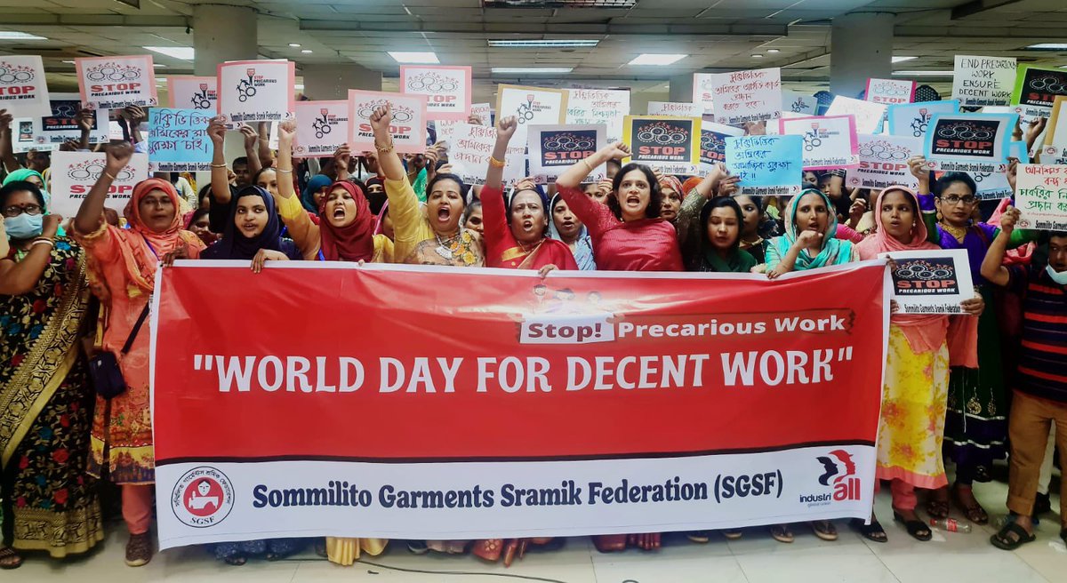 NazmaAkter73's tweet image. On this #WDDW22 we are demanding for informal workers to be formalised, their appointment letter &amp;amp; id card must be provided &amp;amp; social security needs to be ensured. 
#stopprecariouswork @IndustriALL_GU