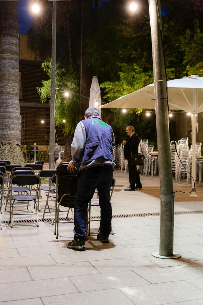 GrupCHMSM's tweet photo. 🎆[FESTA MAJOR]

#ALCIL participa també a l'Homenatge a les entitats de @BCN_LesCorts i a la proclamació del Cortsenc/a d'Honor de l'any.

Molt contents d'estar un any més a la FESTA MAJOR!!
👏🏽👏🏽👏🏽 https://t.co/H0Bo9WphPi