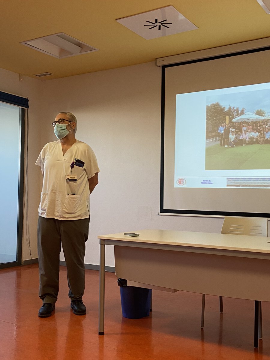 Hoy se despide el dr. Alberto Roldan. Magnifico compañero y extraordinario internista. Gracias por todo, siempre será un gran referente para todos! GRACIAS ALBERTO!