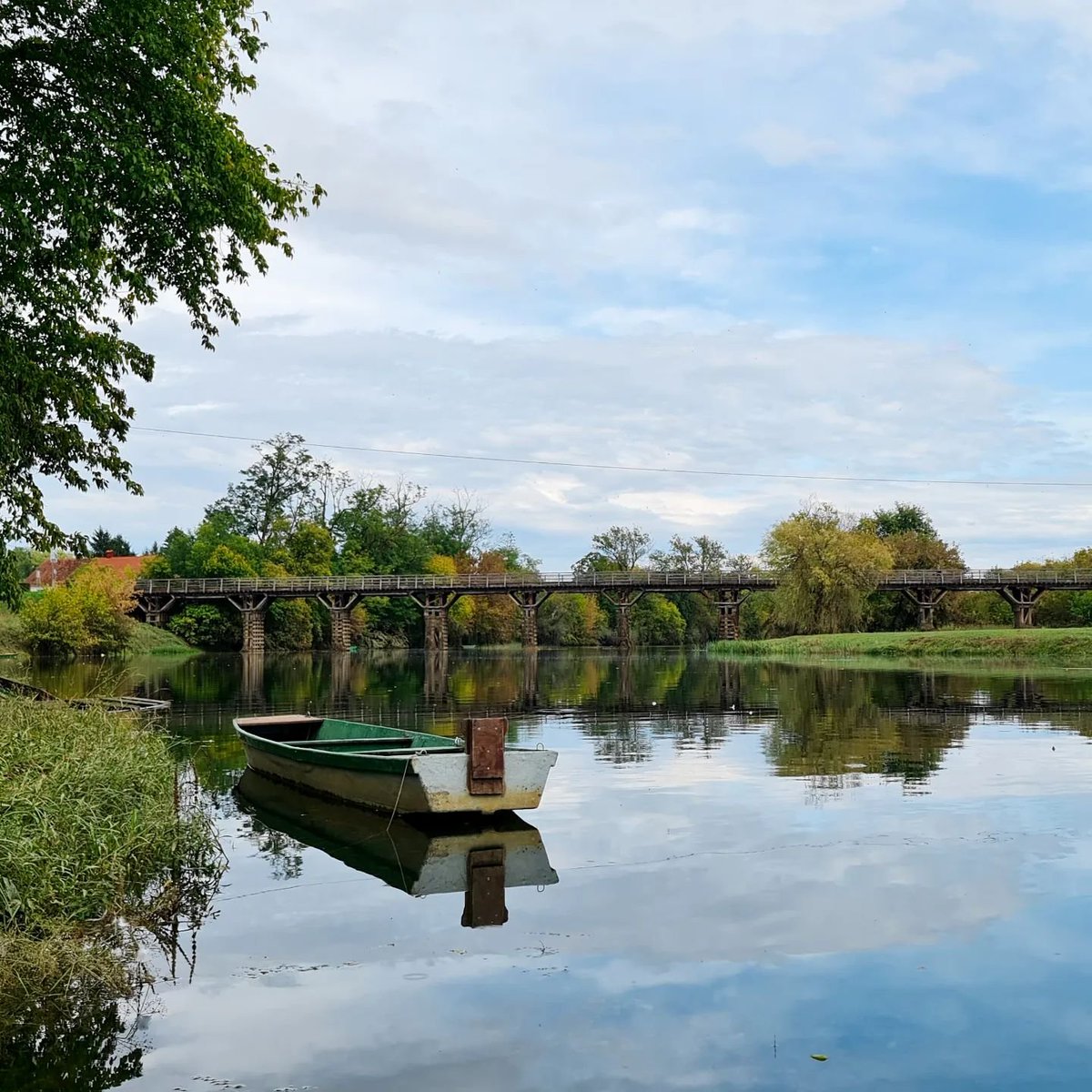 Croatia_hr's tweet photo. Beautiful Korana!
Have you ever visited Karlovac?
The autumn in Karlovac is beautiful.
📸inspired_by_nature_croatia
#FallingForCroatia #BestFallCroatiaBucketList https://t.co/bwf2R7rzf5