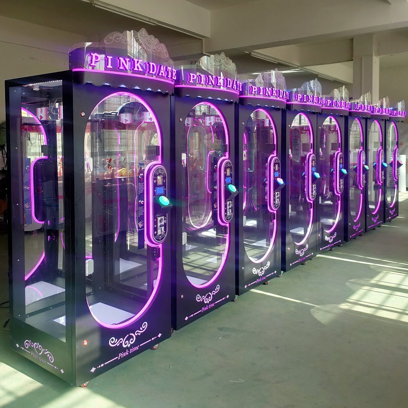 reachinggame's tweet photo. hot selling scissors machine ，cut prize game machine ,factory directly price with high quality. 
#cutprize #prizegame #toygames #arcadegames #FEC #reachinggame #amusementgame 
https://t.co/Po2jJJgexN https://t.co/Dw39UsM5hY