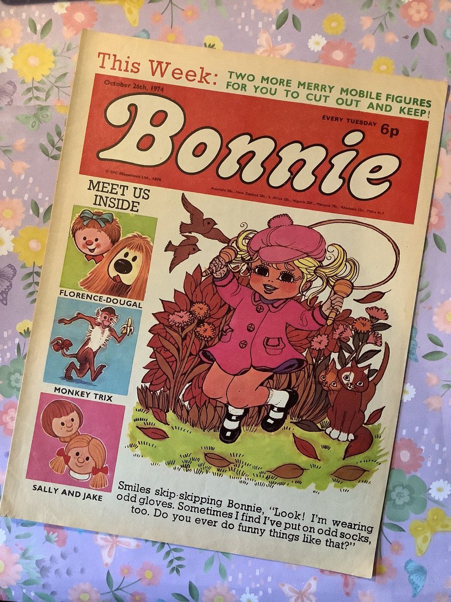 WatsonsVintage's tweet photo. A WONDERFUL & #Kitsch #OctoberBirthday #Gift in my #etsyshop #Rare #Vintage From 26th October 1974 'Bonnie Weekly Comic -Comic Strip Stories #CollectableComic #ChildhoodNostalgia #UnusualGift #RetroBirthdayGift https://t.co/6wY6eDNqNj #Rare #1974 #BonnieComic #TheMagicRoundabout https://t.co/vH6AvH0QFN