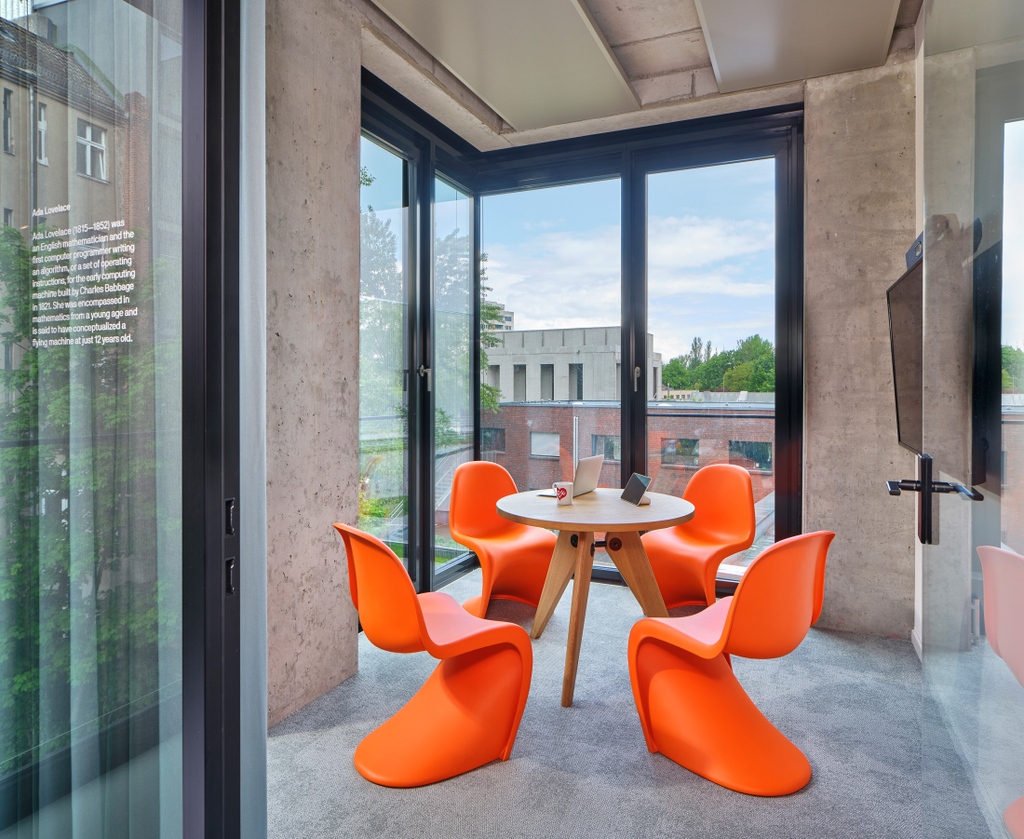 The non-profit innovation centre with 5200 square metres of office space is the headquarters of Merantix, but is also open to anyone in the AI community.

Find out more about Vitra’s involvement:
vitra.com/office/project… 

#Vitra