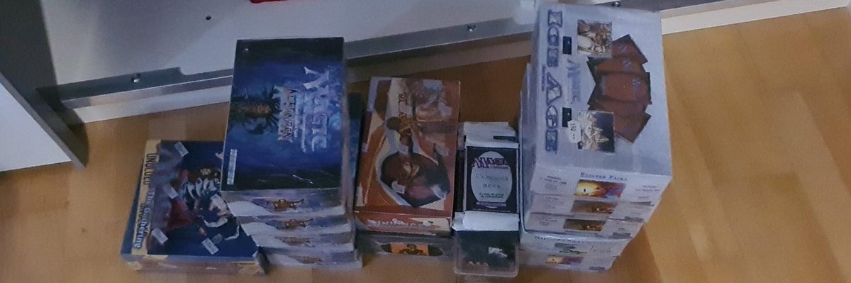 witzigerSpatz's tweet photo. @elfenfurz Habe meine vor 2 Wochen nach über 15 Jahren umgeräumt, und das muss uch noch öffnen :D https://t.co/zL1Ams7KBg