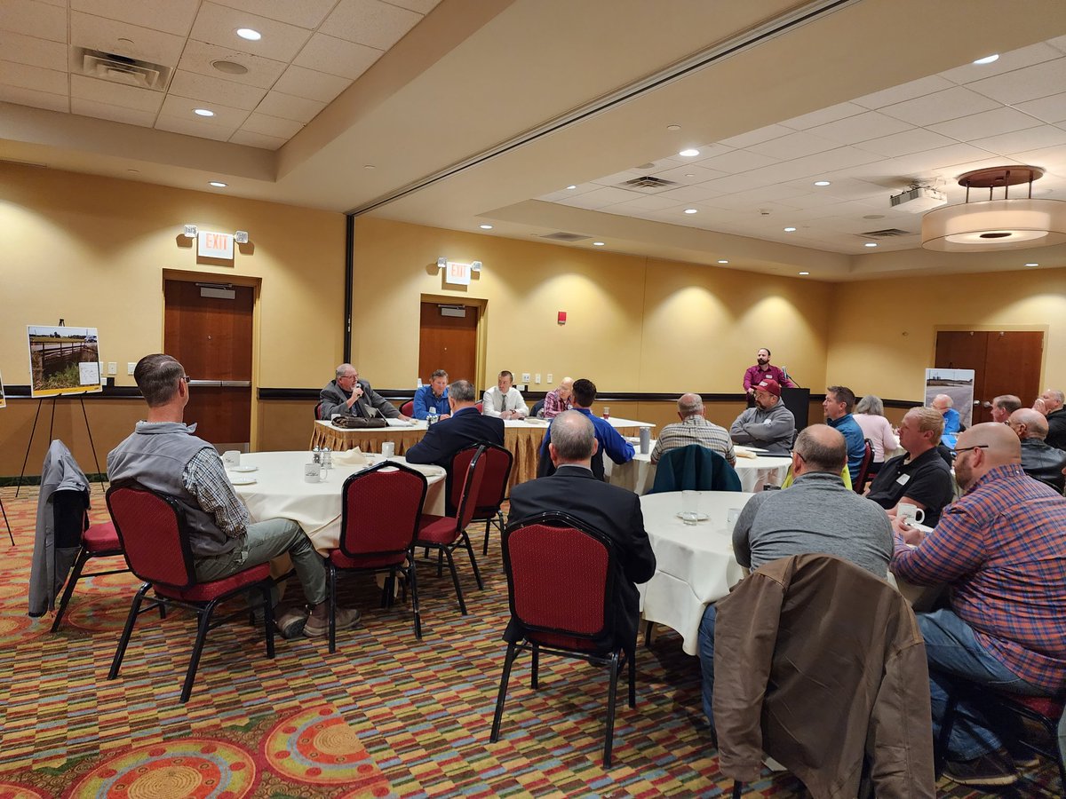 TDAWisconsin's tweet photo. Great turnout at first TDA roundtable. Thanks to all for attending. https://t.co/rsTVscoNgG