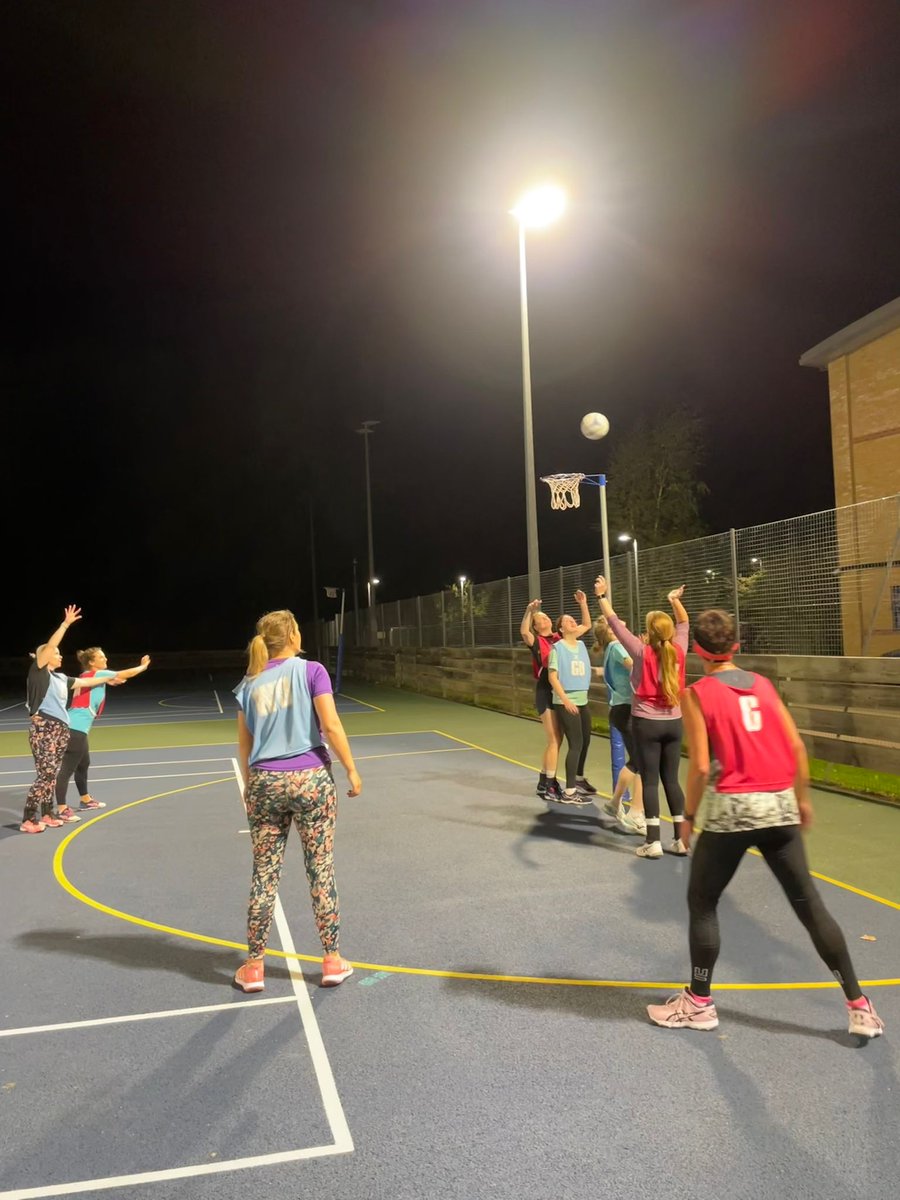 club_swifts's tweet photo. #swiftsarethebest #netball #netballfamily #netballcambidgeshire #cdnl https://t.co/ZtI46RqnEF