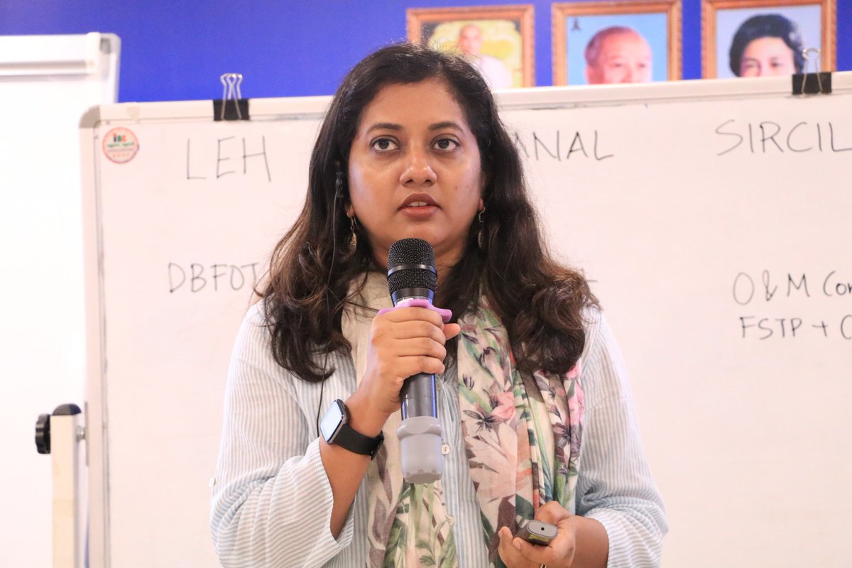 AsiaBorda's tweet image. @SGarakahalli @Gayathri_Lalu of @BORDA_Bremen (South Asia) supported BORDA-SEA on two days Capacity Building programme on Wastewater and Faecal Sludge Management for Decision makers, Officials and Engineers of Ministry of Public Works and Transport - MPWT , Phnom Penh, Cambodia.