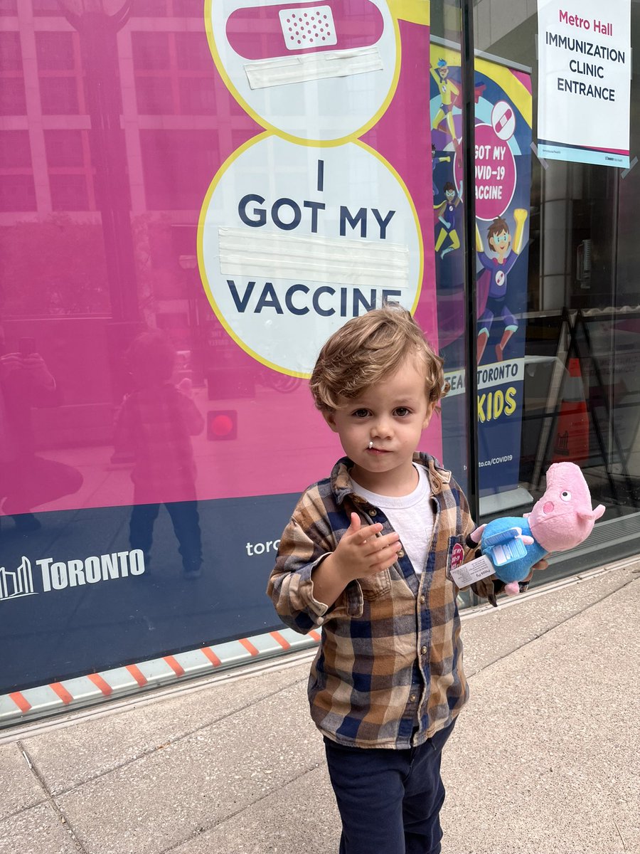 Vaccine and a lollipop. Thanks to Toronto Public Health and the City of Toronto for protecting our little superhero, Jude. @TOPublicHealth @cityoftoronto