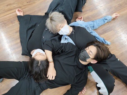 jikookalbum's tweet photo. my beloved <3 https://t.co/93TONDJkW8