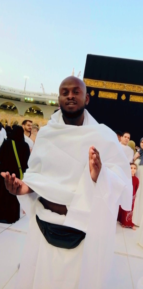 لبيك.اللهم عمره و جمعتكم طيبة بذكر الله