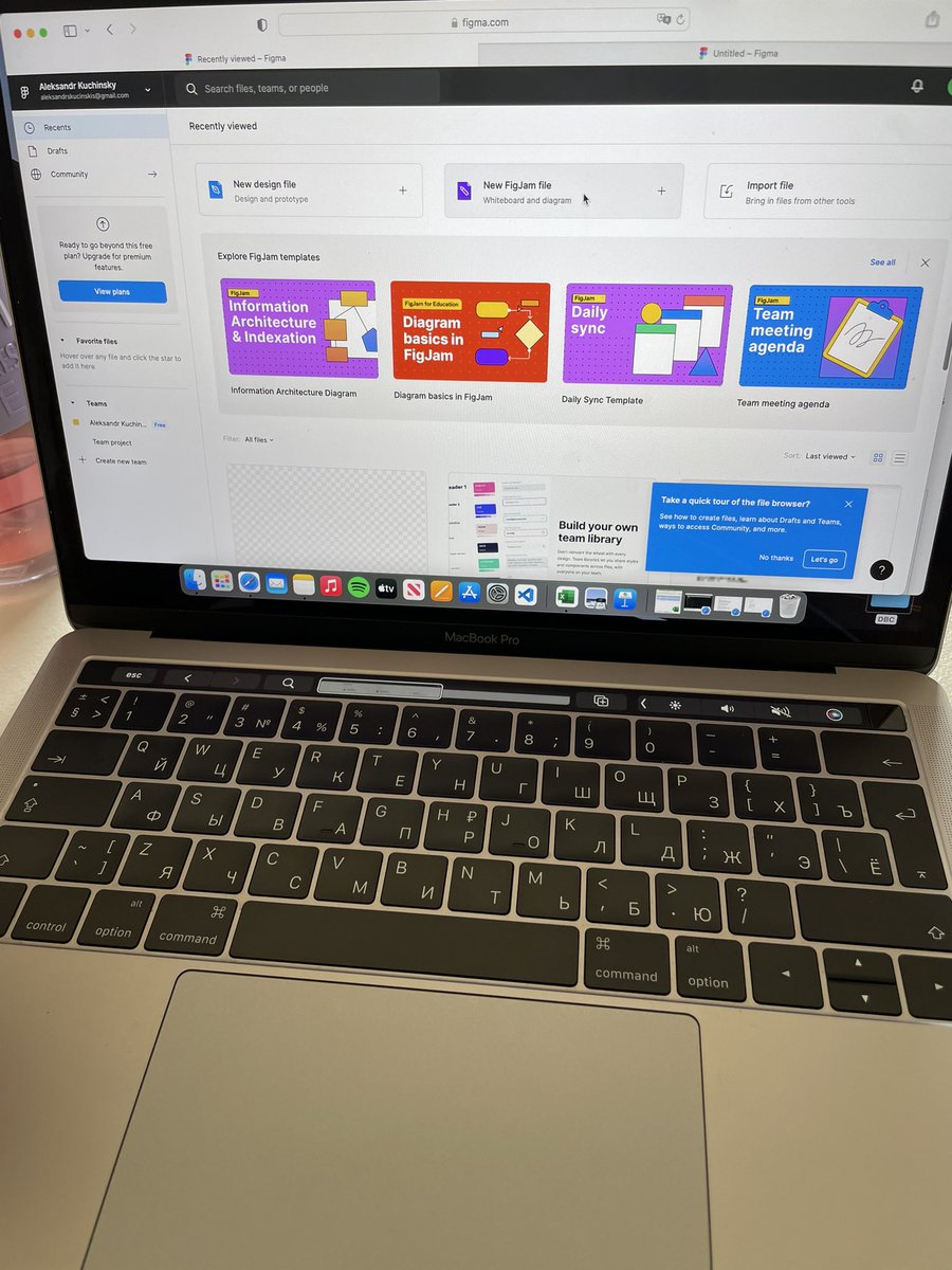 garsok121's tweet photo. @BucketCompany 
Working with UX UI on Figma https://t.co/c8DywLNhtF