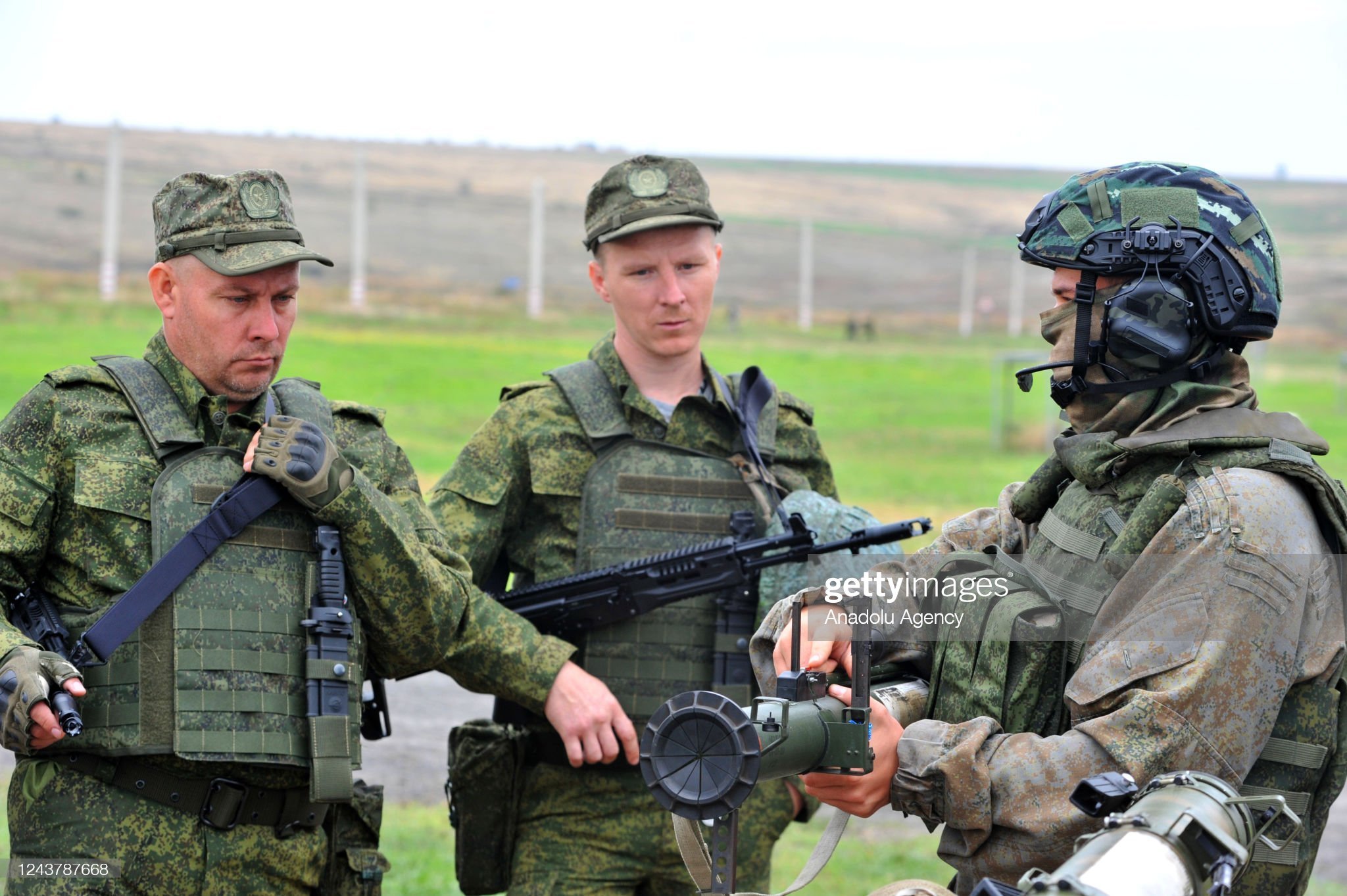 Panzergraf on Twitter: "RT @AbraxasSpa: 🇷🇺 "mobiks" in Rostov, notice ...