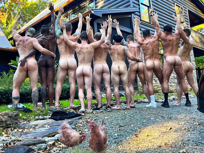 Amazing adventure in a Cabin in the woods with all this awesome human beings. So much fun, so much content