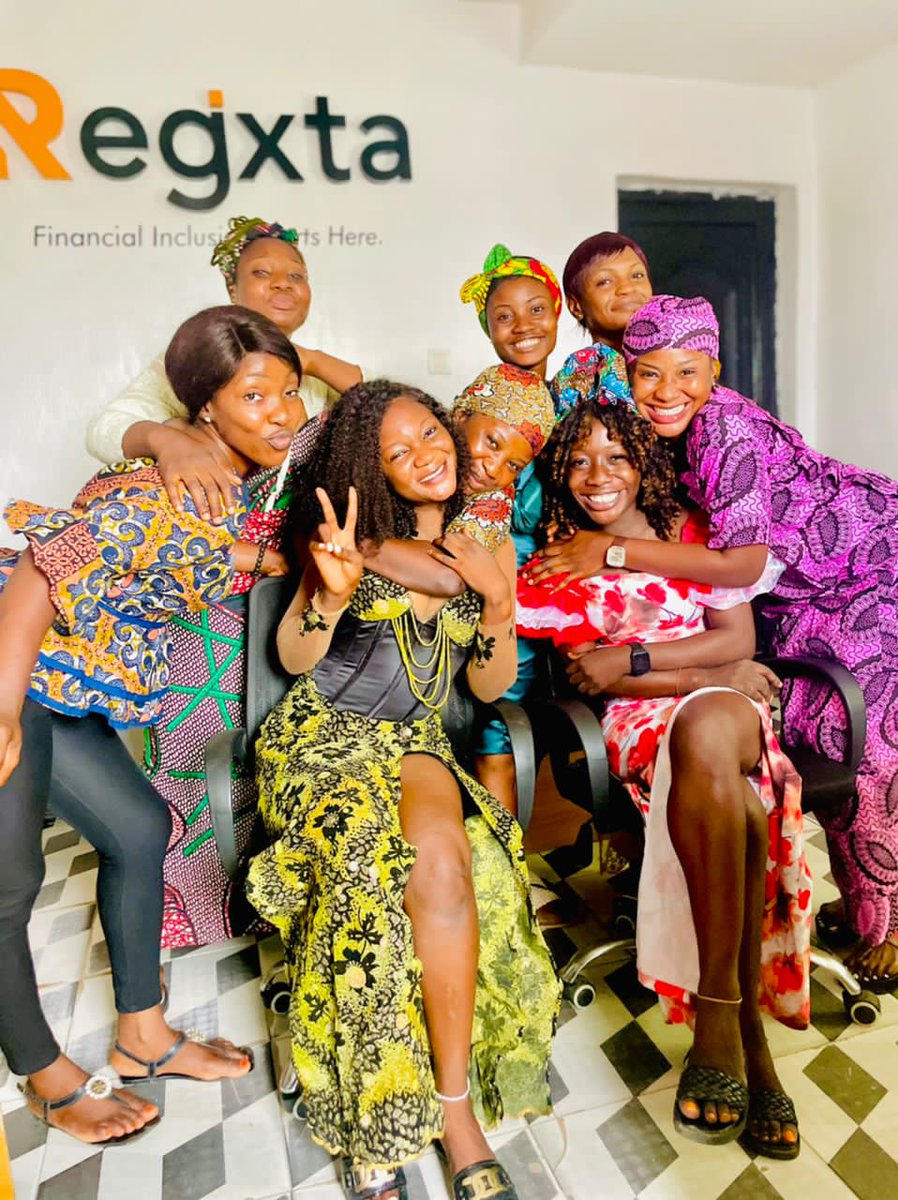 regxta_'s tweet photo. Regxta ladies at the Head Office serving the customers hot with native attire.
What a lovely choice of dress to end the happy customer week.
#nativeattire #customerserviceweek https://t.co/d1gsGlheLL