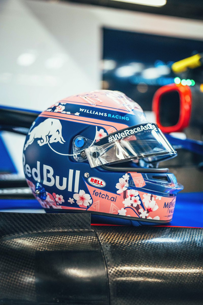 alex_albon's tweet photo. The Japan edition 🇯🇵 Hopefully my Japanese is correct and this says my name! The fans here are amazing, so I hope you like it as much as I do. https://t.co/Gb5hrjLtBl