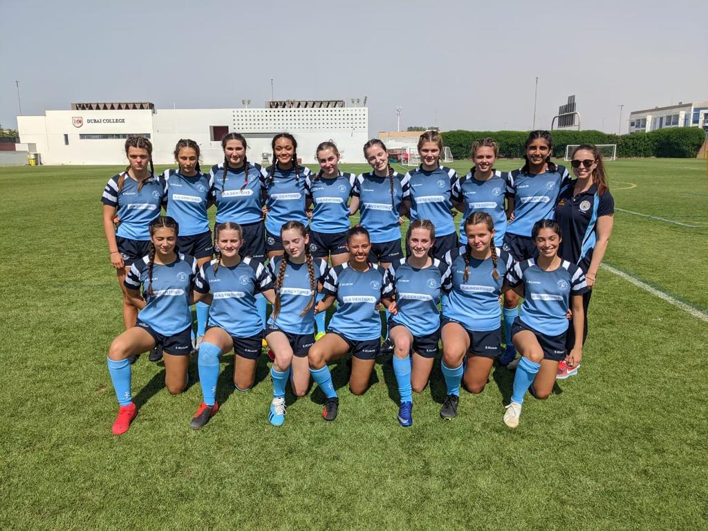 BSAKsports's tweet photo. Sport is back with a bang, what a way to finish the week with our @Dubai7s U19 Girls travelling to @DubaiCollege for a wonderful afternoon. Huge thank you to @Dentons for our new uniforms. #onlyatbsak https://t.co/oZbaxqsORe