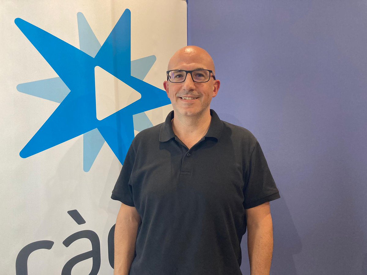 radioestel's tweet photo. ESCOLA DE FAMÍLIA | Comencem! 💥
👥 @jaume_fabro, director general de l’Escola @FEDACSantAndreu.
✏️ També amb Sara Bujalance, membre de l’@AcabCatalunya, i Cristina Masó, infermera escolar a l’@escorialvic.
👉🏽 Per @olga_vallejo i @FeccComunicacio.
📡 https://t.co/8UqVUcxgDx https://t.co/KMinE7UTw7