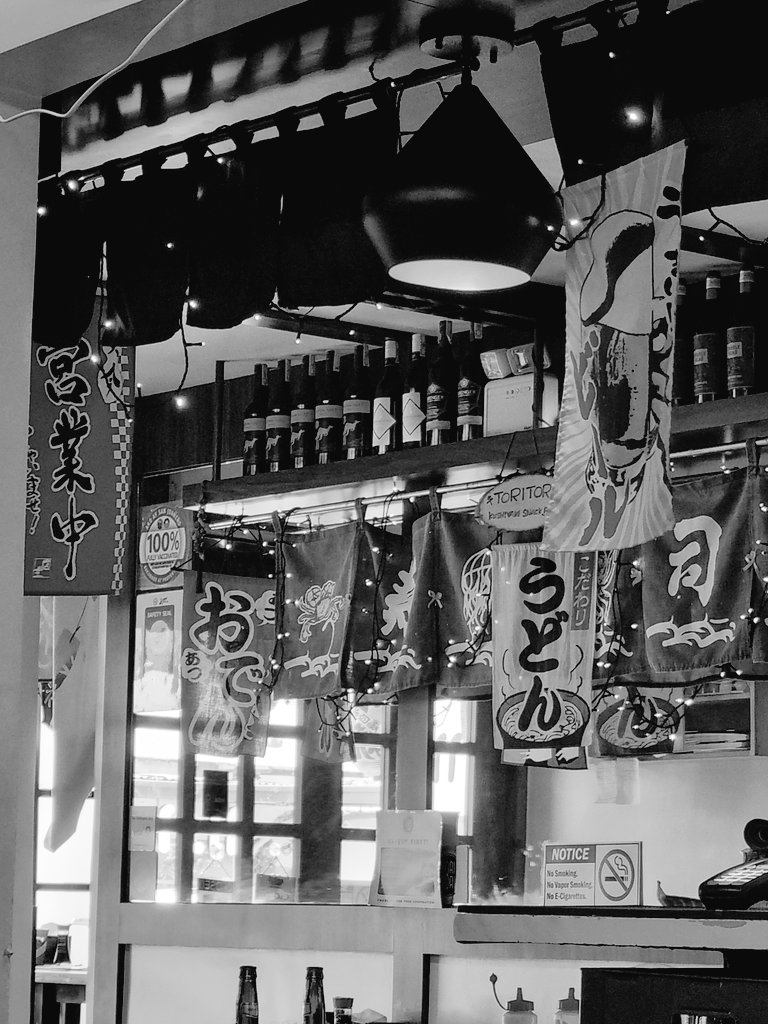 chelseadelmundo's tweet photo. Filed for a day off and took my self out for foot reflexology, haircut, eyebrow threading and japanese lunch! Plus found Woolsworths choccy fingers at the grocery store nearby!!! Yay! #fridaymetime #selfcareday https://t.co/BHUu1hM8yD