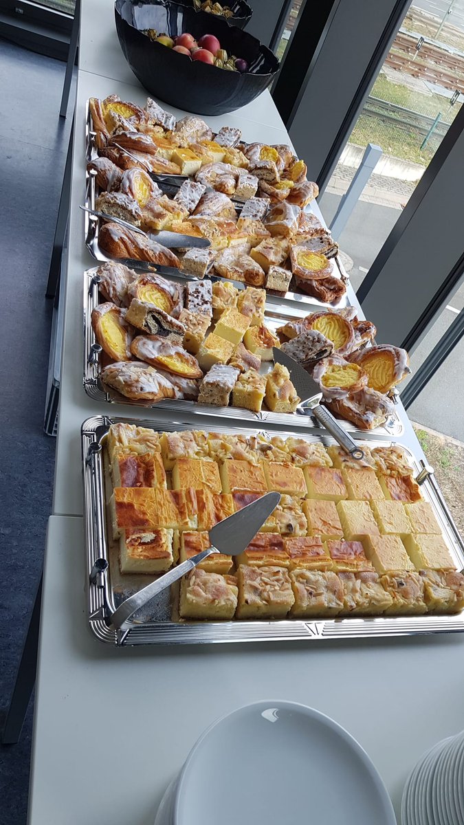 Aktuell werden Vorbereitungen für den Tagungsband #mpaed2022 getroffen, aber hier noch ein paar Impressionen vom Tagungsgeschehen selbst. Und erneut ein herzliches Dankeschön an alle helfenden Hände! 😀