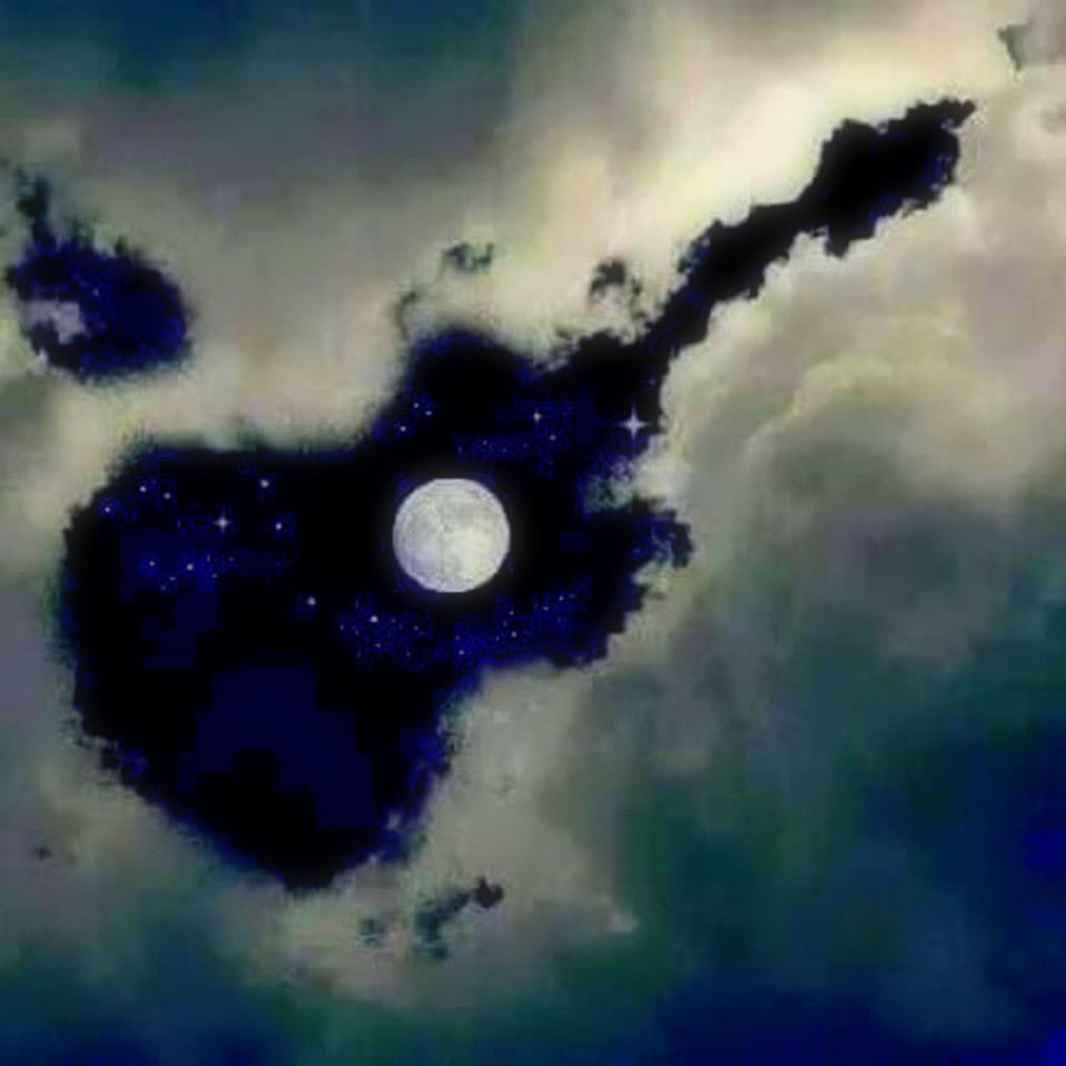 Dün gece cennette, birileri Paco de Lucía dinlemiş.