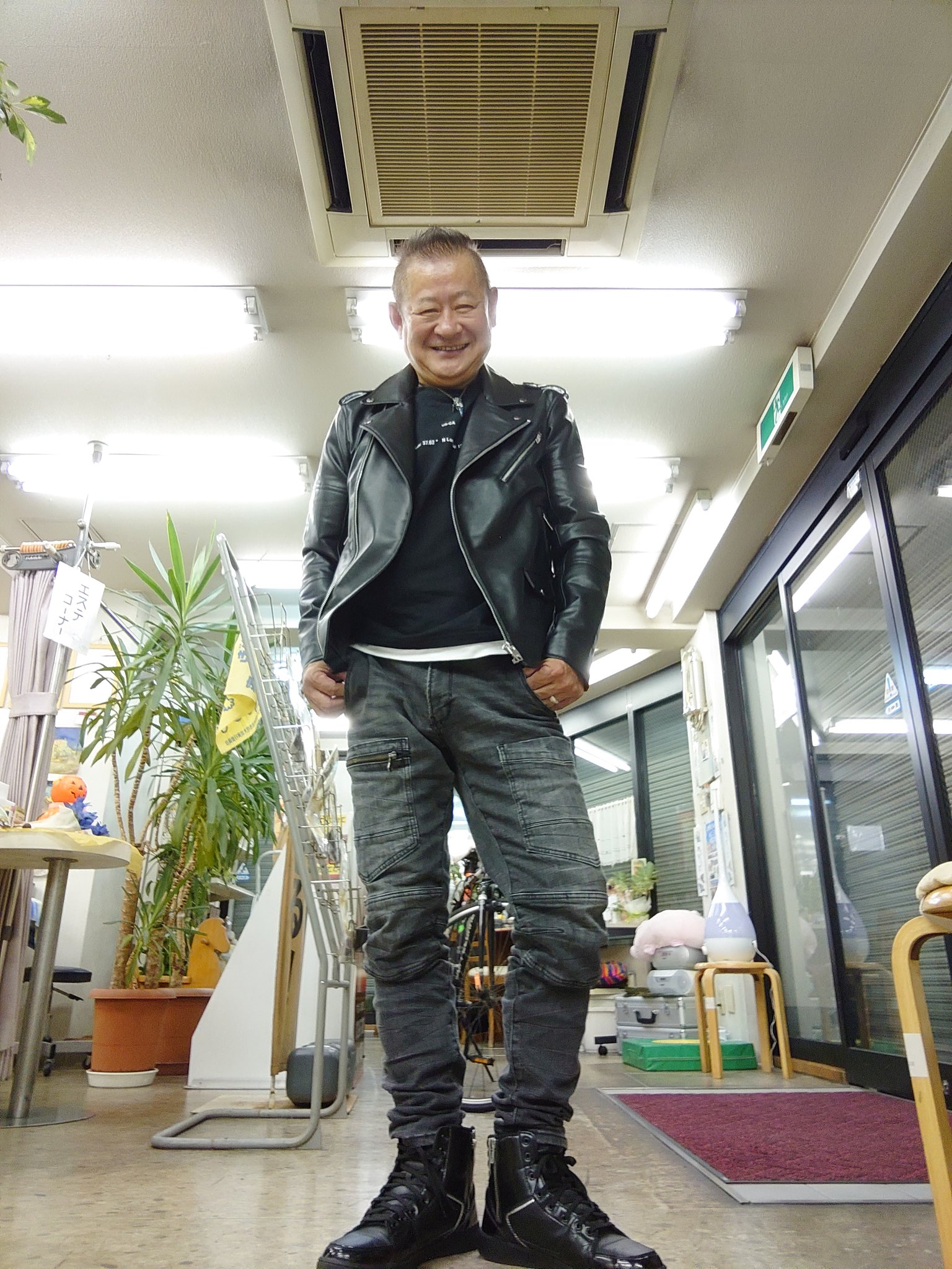 ケンコバファッション Twitter Search Twitter