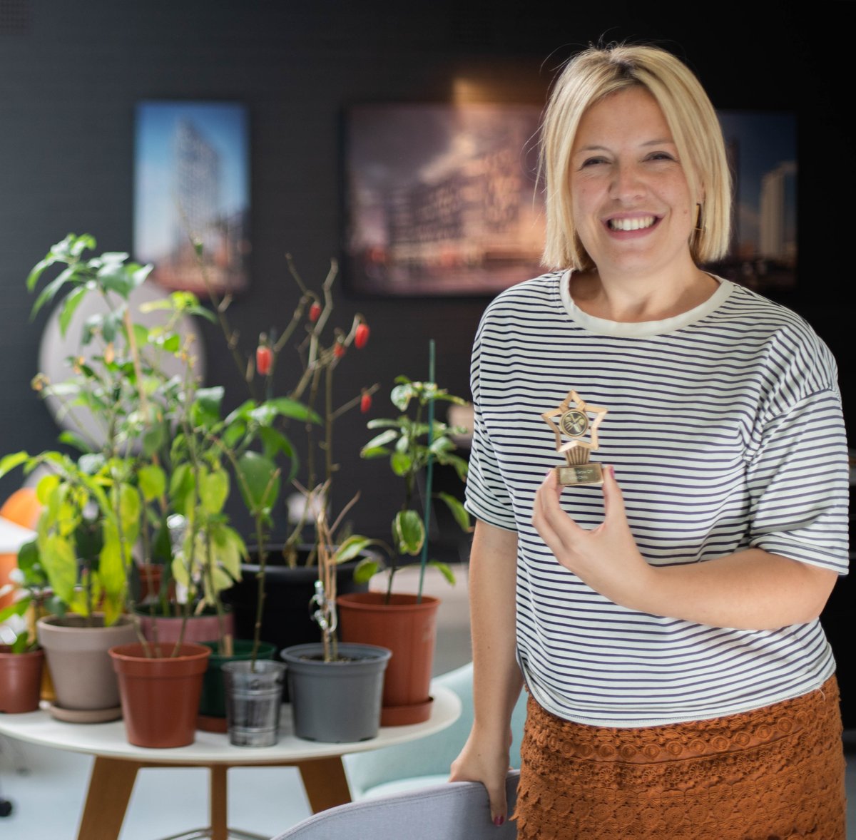RioArchitects's tweet photo. The chili plant competition winners have finally been revealed following months of staff tending to their plants. Winning categories included: Most Chili's Grown and Largest Chili. 

Congratulations Ffion and Andrew! Next year - sunflowers! 
#architects #lifeinthestudio #culture https://t.co/yLGxZSpp1J