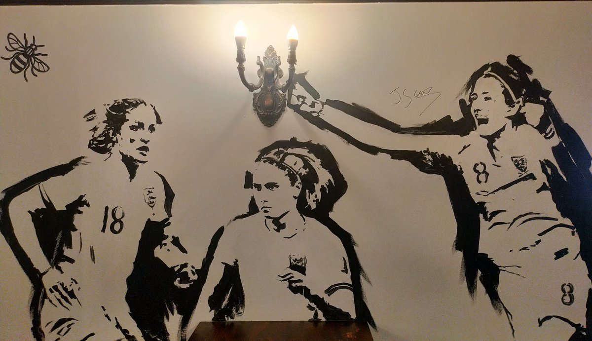 Tonight! Live one our big screen we're showing England v USA! What a game this will be ⚽⚽❤️❤️