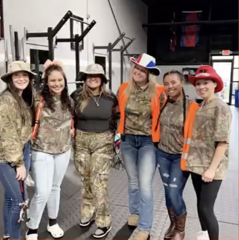West Florida Softball (@wfjagssoftball) on Twitter photo West Florida softball representing at FIT.🫡 #BeatTate #TaterDay <a href="/Lorenzof1t/">Lorenzo Aguilar</a> <a href="/WFHS_Football/">West FL Football</a> West Florida softball representing at FIT.🫡 #BeatTate #TaterDay <a href="/Lorenzof1t/">Lorenzo Aguilar</a> <a href="/WFHS_Football/">West FL Football</a>