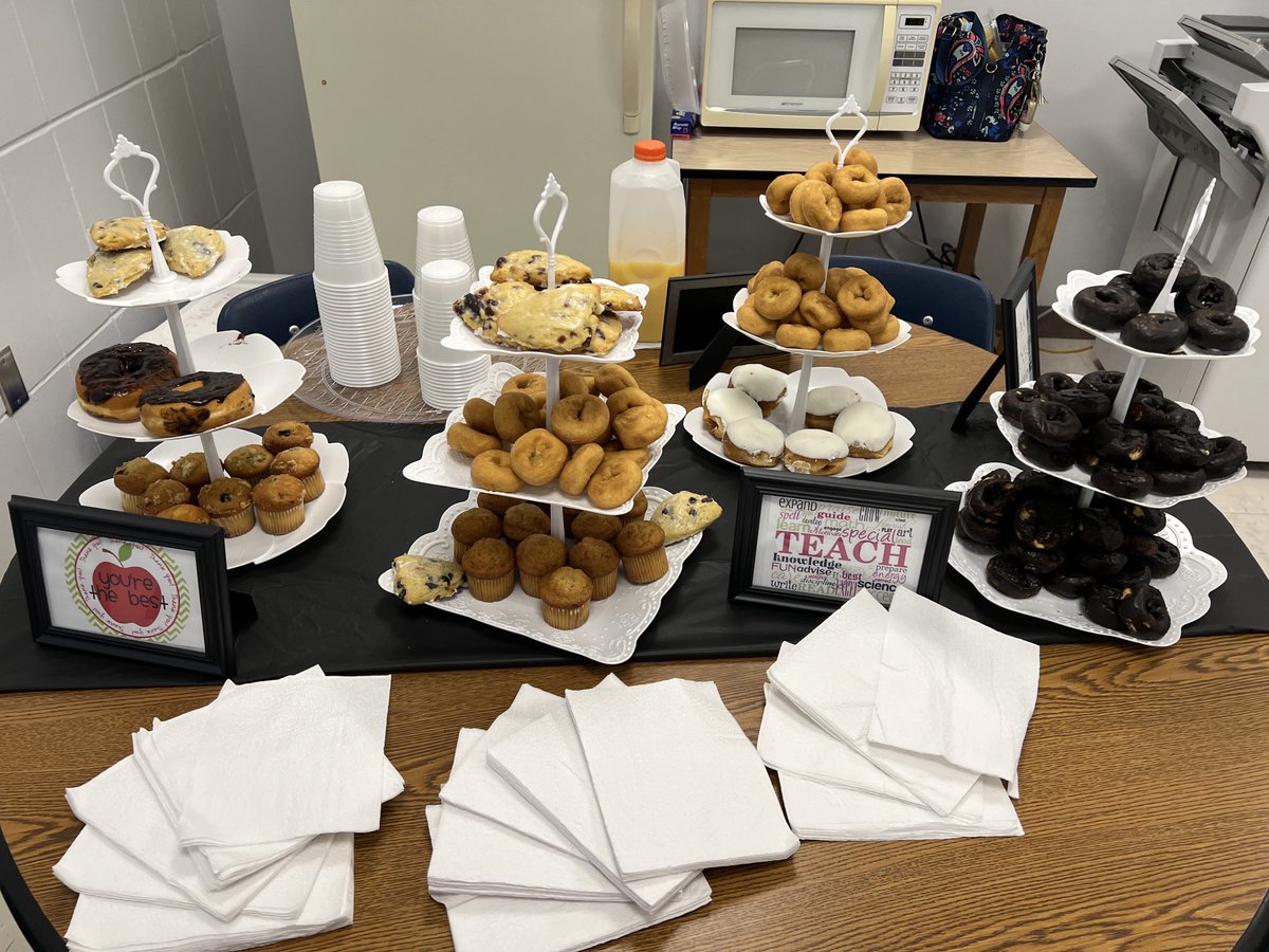 What a fabulous way to start a Friday! Thanks PTA! ❤️