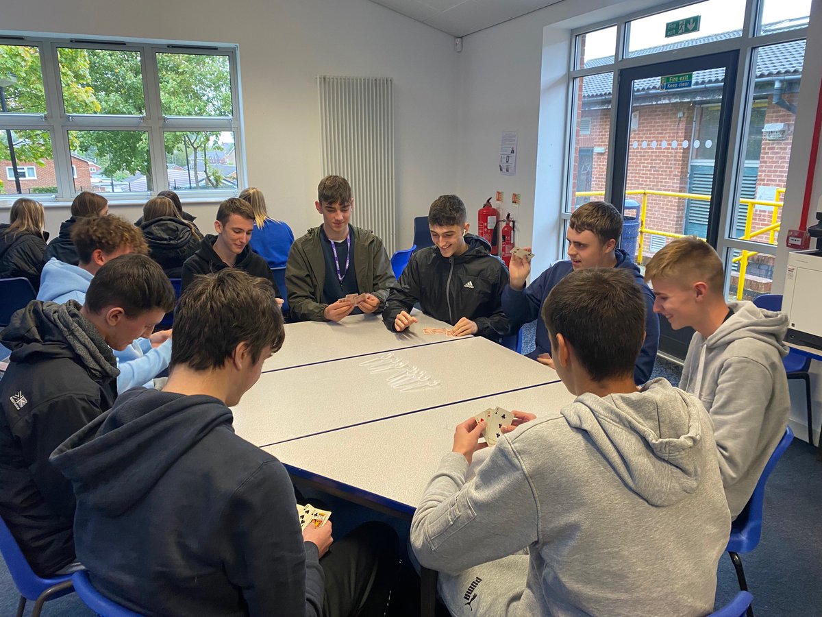Fun Friday Lunchtime = Spoons!