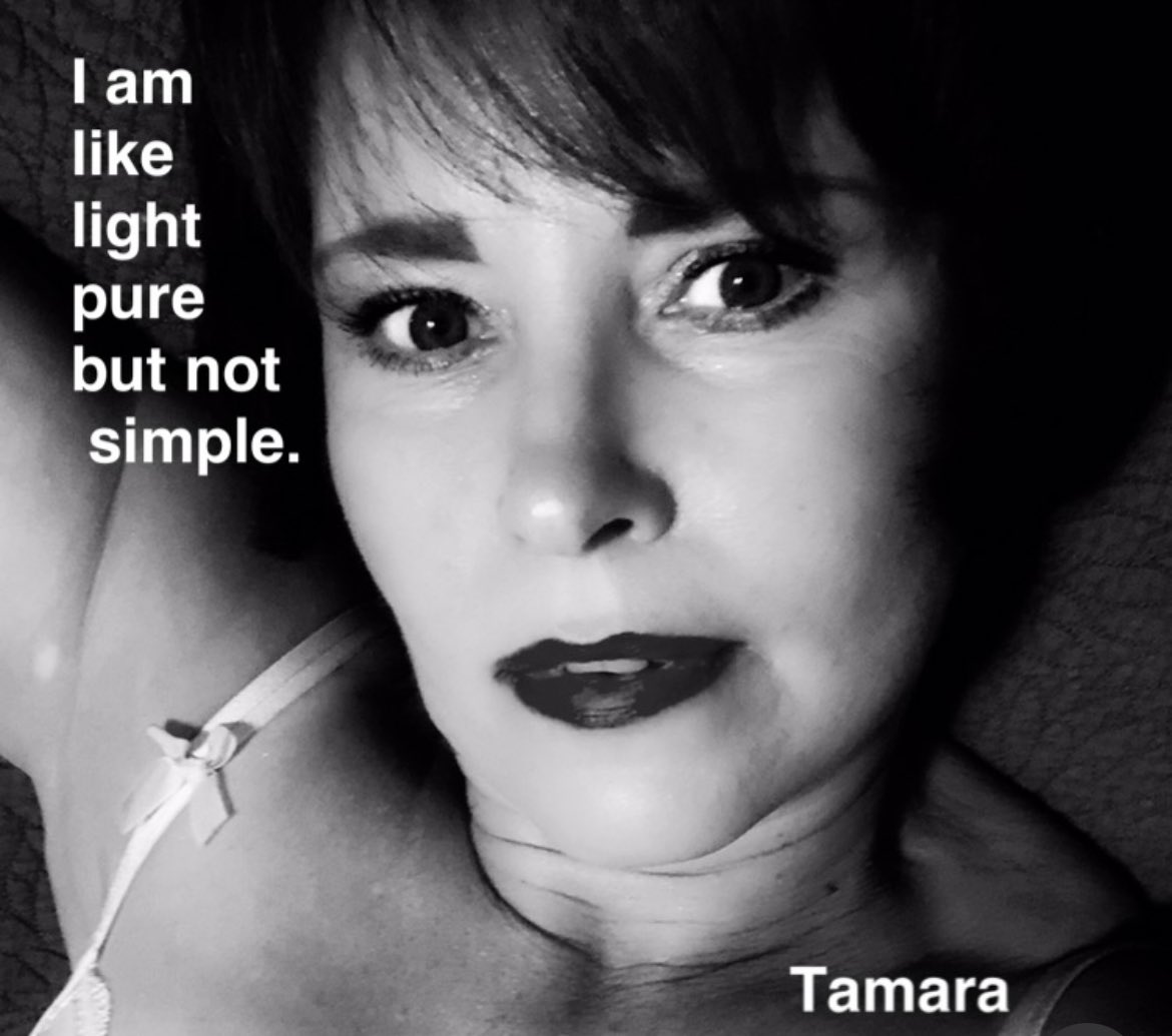 VirtualSalonMa1's tweet photo. Morning Darlings.. #matutemodel #bestager #poet #poetrycommunity #nudeartmodel #sketchme #virtualsalongroup https://t.co/txqIZQHPpp