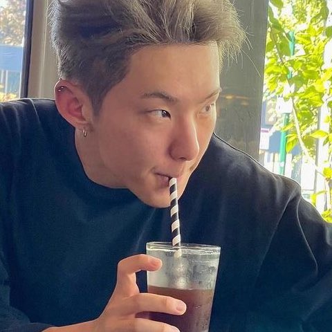2YNGzip's tweet photo. 🍹 https://t.co/5IFrZEcQrr