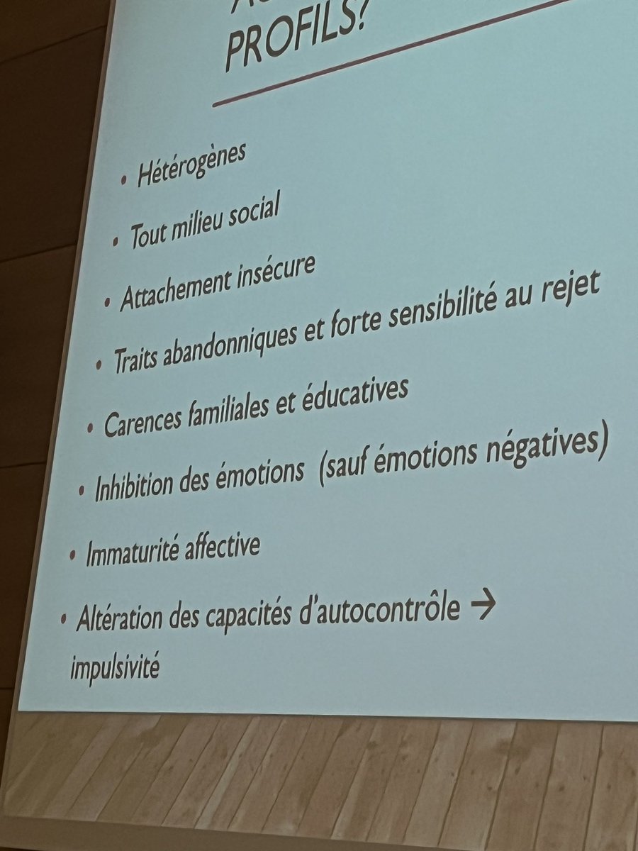 NidalNabhan's tweet photo. Profil des violences conjugales : hétérogénéité s défendues par Claire elkael bordezux session se7en #jnpl @CaroleBarr18 https://t.co/jI1Y5lZIUp