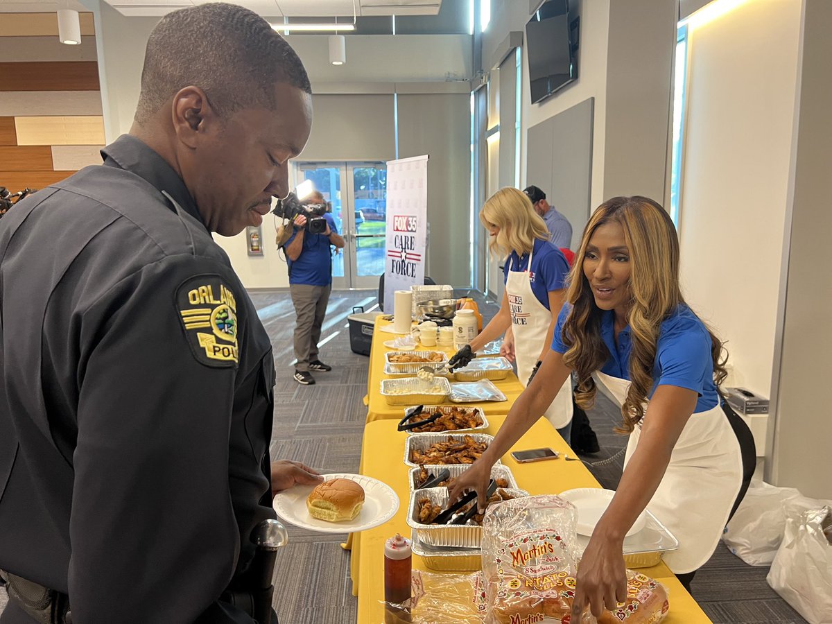Fox35Danielle's tweet photo. Humbled to take part in this #FOX35 #CareForce event feeding first responders whoโve worked so hard for our community during &after Ian. Delicious food provided by #GatorsDockside. We are so grateful for their service. A pleasure to serve them & you. #FOX35ORLANDO #WeLoveFlorida https://t.co/nC11ulESR5