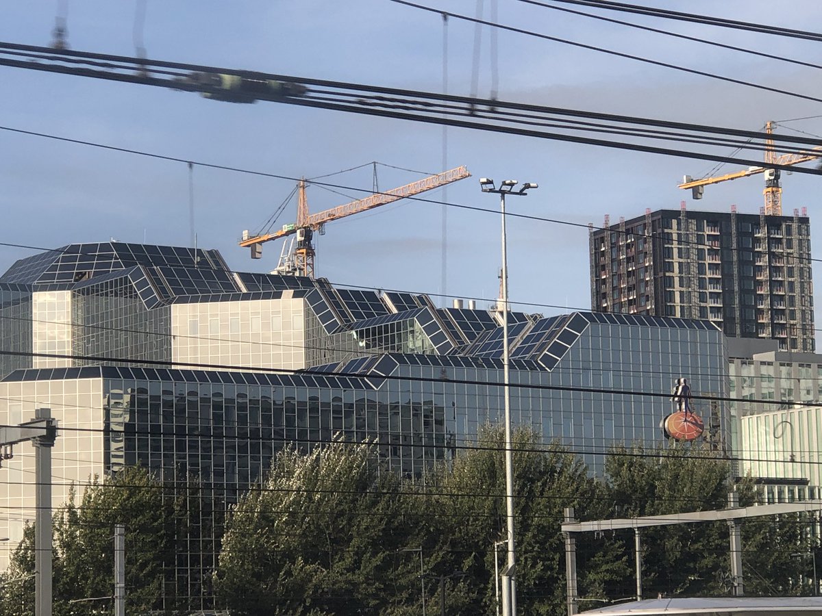 Hmm, I think I’ve found the real world location where Marble Madness was set…