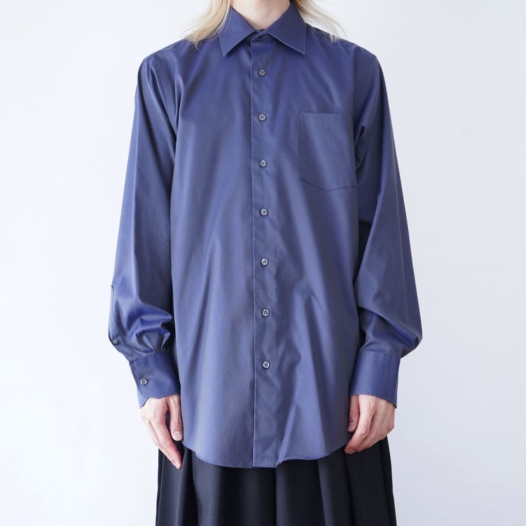 Esto_Store's tweet photo. -- 2022.10.07(fri) 22:00 ARRIVALS --

▶︎ glossy iridescent dress shirt

ほんのり光沢と玉虫色がラグジュアリーな雰囲気を醸し出すドレスシャツ．

今時期から活躍するジャケットやセットアップのインナーでも◎

ネクタイ等との相性も🙆🏻‍♀️

-- online store --
https://t.co/I708OEfW6f https://t.co/ZBix58mcpZ