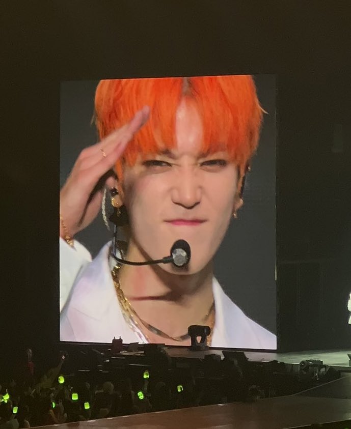 Ieetaesthetic's tweet photo. Taeyong with his new hair! Gorgeous!!🧡🧡 https://t.co/nArQnDoP8s