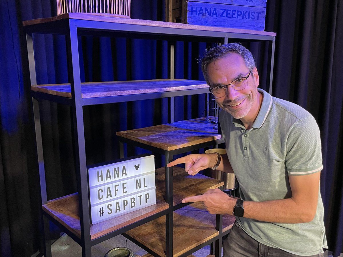 jpenninkhof's tweet photo. Back in our #sapexperiencecenter #sapnl studio. Happy to be with @tbroek, as the love for #sapbtp is literally visible! https://t.co/Q2AC33HmJp