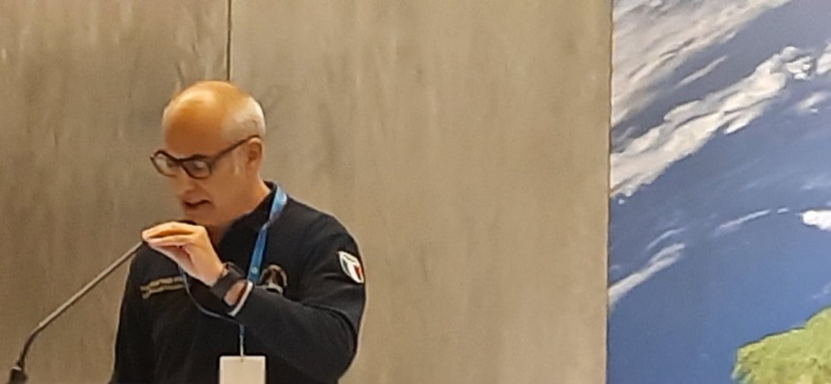 valenitna's tweet photo. Curcio @DPCgov dice "Dobbiamo avere in mente le aspettative delle persone ma anche comunicare quali sono i nostri Limiti."
Concordo appieno, dobbiamo spiegare anche cosa NON POSSIAMO fare. Lo trovo fondamentale. La tecnologia non risolve TUTTO
#earthtechnology
#socialprociv https://t.co/Wy8vv7hzWG