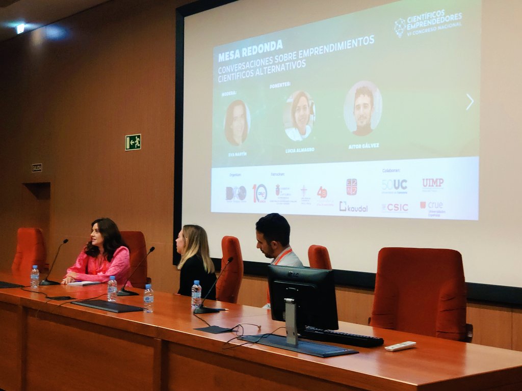 Conversaciones sobre emprendimientos científicos alternativos #cienciaemprende
Con Lucía Almagro <a href="/ddcientifica/">Diario de una científica</a> <a href="/EvaMartinBe/">Eva Martín Becerra #Innovation #Techtransfer</a> de <a href="/Kinrel_id/">Kinrel</a> y con Aitor Gálvez de <a href="/bioemprenderES/">Bioemprender</a> 
#cienciaemprende