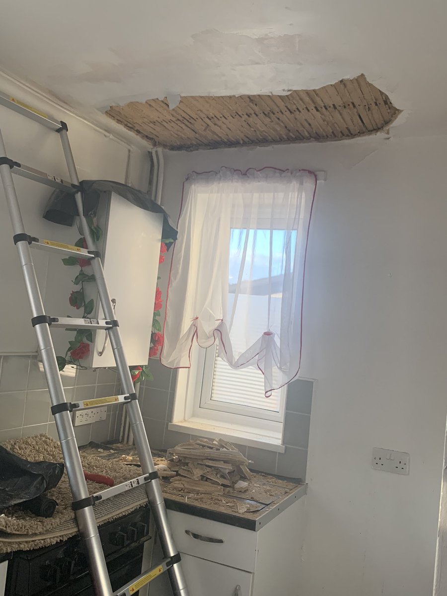 xxkells1978xx's tweet photo. @ClarionSupport 2nd ceiling collapse this month someone needs to help I have 6 children in here surely it’s now time to move us out https://t.co/KTr0tfcnRE