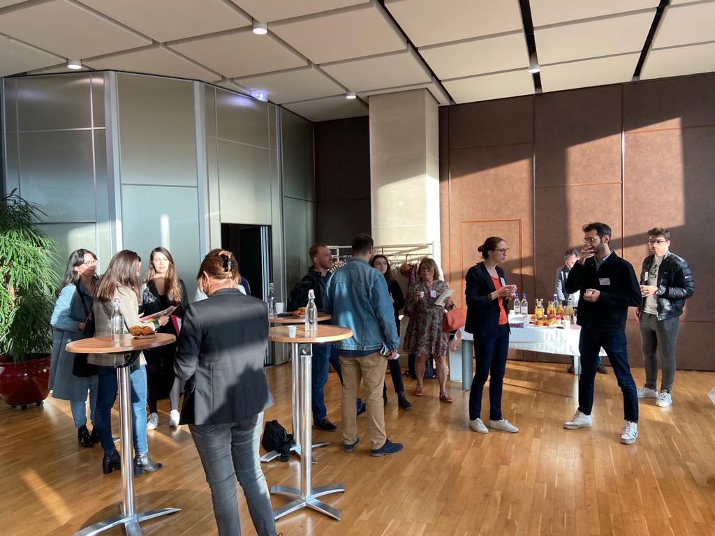 AANA_officiel's tweet photo. Conférence de presse @sial_paris / So Innovation
10 journalistes présents à la Région @NvelleAquitaine
28 etses présentes au @sial_paris et 63 pour So Innovation. RDV sur notre Showroom stand 5AP028 👉 https://t.co/4fzL6si5lz
#lesproduitsdenouvelleaquitaine #soinnovation https://t.co/6EIBlXm7vC